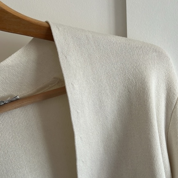 Simons cream coloured cropped cardigan. XS. - Picture 4 of 5